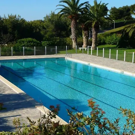 La Brigantine Par Dodo A * Cassis